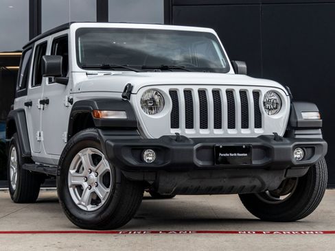 Used 2023 Jeep Wrangler Unlimited Sport AWD/4WD image 2