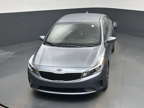 Used 2018 Kia Forte S image 39