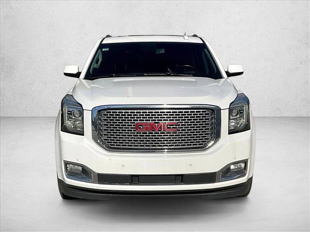 Used 2017 GMC Yukon Denali w/ Open Road Package AWD/4WD image 2