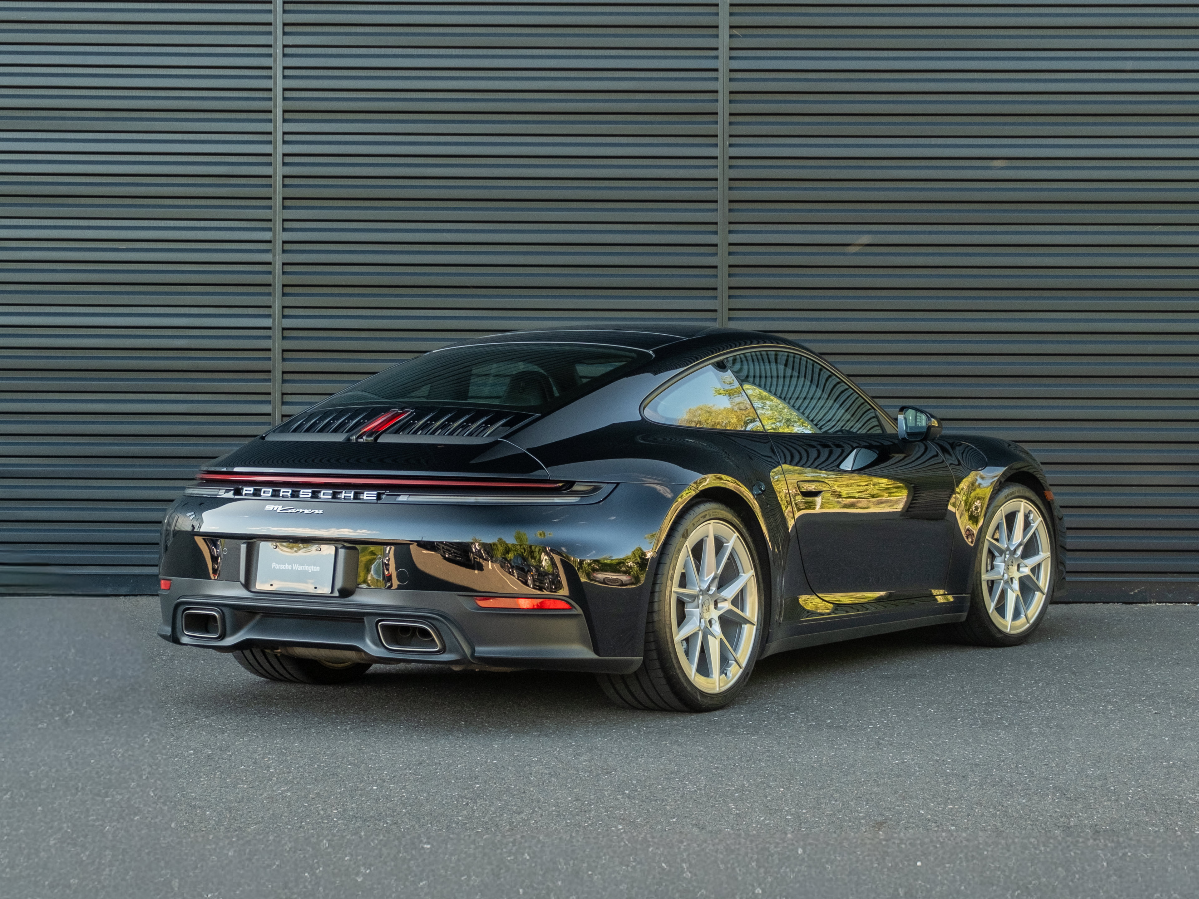 Certified 2025 Porsche 911 Carrera RWD image 8