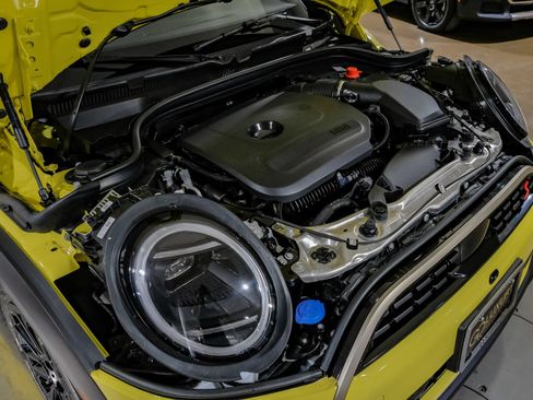Used 2025 MINI Cooper S FWD image 40