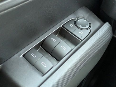 New 2026 GMC Canyon Elevation w/ Convenience Package image 26