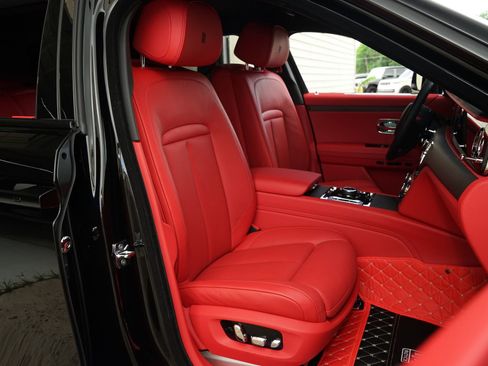 Used 2025 Rolls-Royce Ghost AWD/4WD image 11