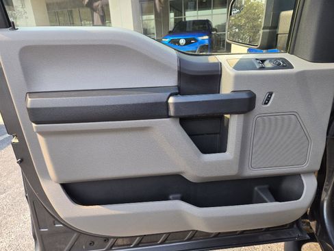 Used 2016 Ford F150 XL w/ Equipment Group 101A Mid image 15