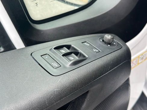 Used 2023 RAM ProMaster 2500 image 15