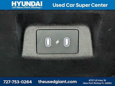 Used 2025 Hyundai Tucson SEL image 17