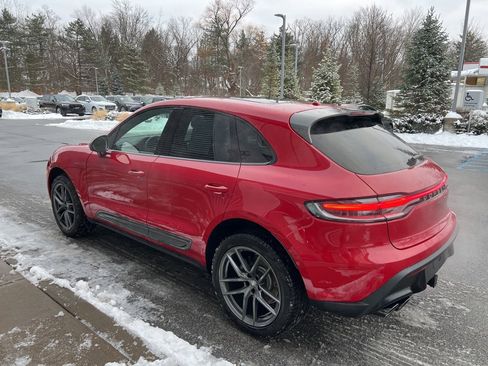 Used 2025 Porsche Macan Turbo image 43