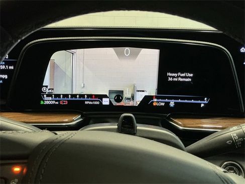 Certified 2023 Cadillac Escalade ESV Sport Platinum w/ LPO, ONYX Package image 32