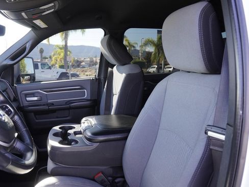 Used 2023 RAM 2500 Big Horn w/ Level 1 Equipment Group image 20