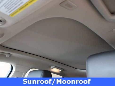 Used 2019 Lincoln Nautilus Reserve w/ Ultimate Package image 6