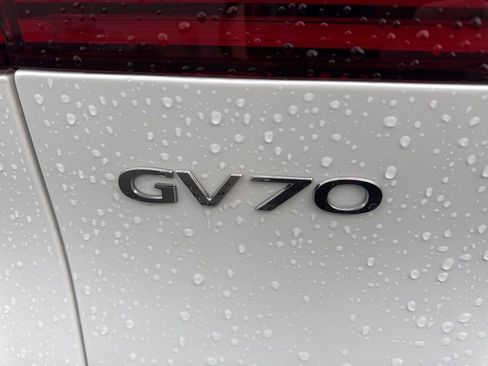 New 2026 Genesis GV70 3.5T Sport Prestige AWD/4WD image 9