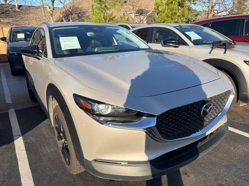 Used 2024 MAZDA CX-30 AWD 2.5 S w/ Select Sport Pkg image 2