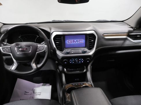 Used 2023 GMC Acadia SLE AWD/4WD image 17