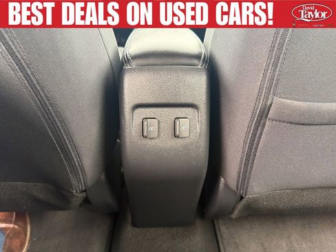 Used 2023 Nissan Kicks SV FWD image 23