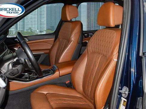 Used 2023 BMW X5 M50i w/ Executive Package AWD/4WD image 6