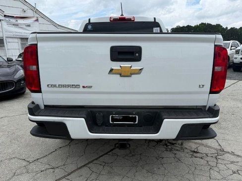 Used 2018 Chevrolet Colorado LT w/ Safety Package RWD image 6