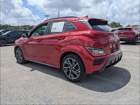 Used 2022 Hyundai Kona N Line w/ Tech Package FWD image 5