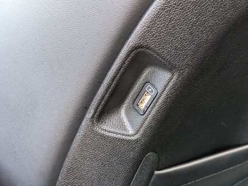 Used 2023 Kia Sorento SX image 20