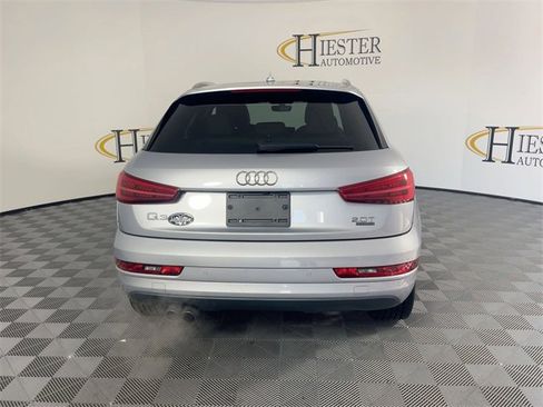 Used 2017 Audi Q3 2.0T Premium Plus w/ Premium Plus Package image 4