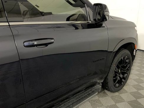 Used 2023 Chevrolet Tahoe LT w/ Luxury Package image 8