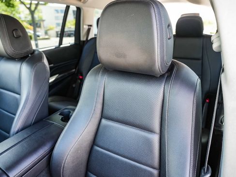 Used 2020 Mercedes-Benz GLS 450 4MATIC image 25