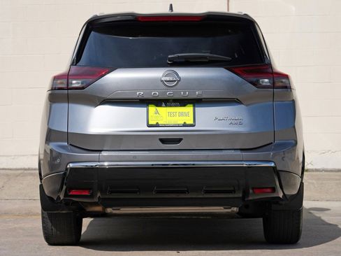 Used 2024 Nissan Rogue Platinum w/ Platinum Premium Package AWD/4WD image 11