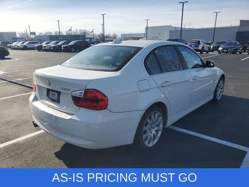 Used 2006 BMW 330i Sedan image 12