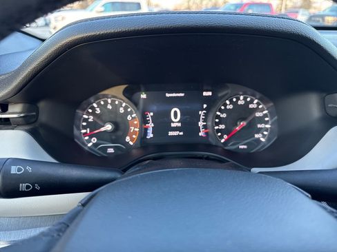 Certified 2023 Jeep Compass Limited image 18