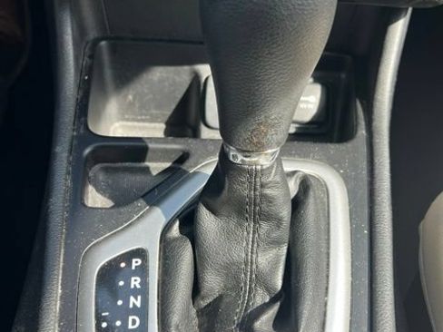 Used 2015 Jeep Cherokee Latitude FWD image 18