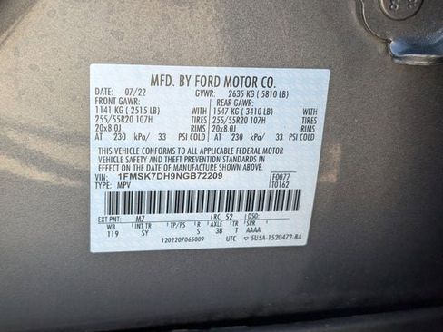 Used 2022 Ford Explorer XLT w/ Equipment Group 202A image 29