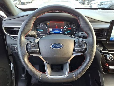 Used 2022 Ford Explorer ST-Line w/ Class IV Trailer Tow Package image 19