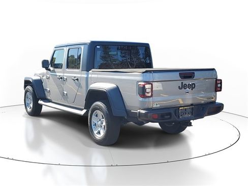 Used 2020 Jeep Gladiator Sport w/ Quick Order Package 24S image 3