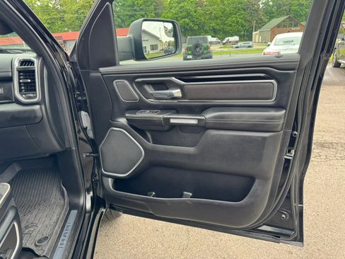 Used 2022 RAM 1500 Laramie AWD/4WD image 24