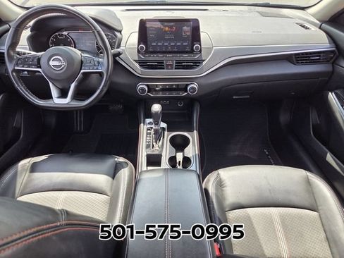 Used 2024 Nissan Altima 2.5 SR FWD image 13