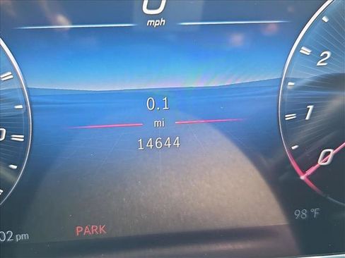 Used 2025 Mercedes-Benz C 43 AMG 4MATIC Sedan image 9