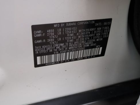 Used 2024 Subaru Outback Premium AWD/4WD image 32