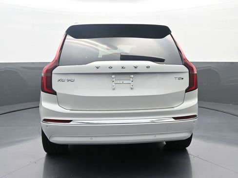 Used 2025 Volvo XC90 T8 Ultra w/ Protection Package image 6