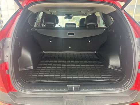 Used 2022 Hyundai Tucson SEL w/ Convenience + Premium Package image 8