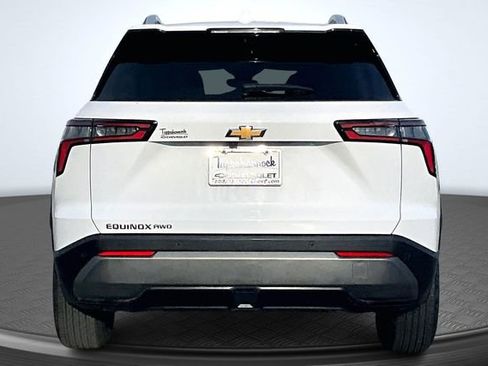 Used 2025 Chevrolet Equinox LT w/ Convenience Package II image 5