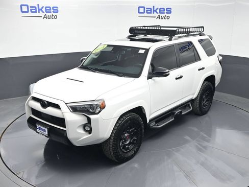 Used 2021 Toyota 4Runner Venture w/ Moonroof Package AWD/4WD image 51