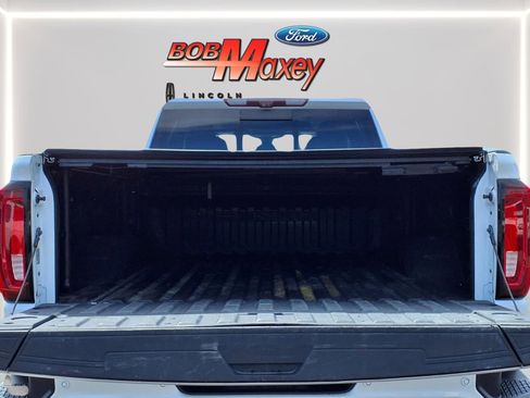 Used 2021 GMC Sierra 2500 Denali w/ Denali Ultimate Package AWD/4WD image 10