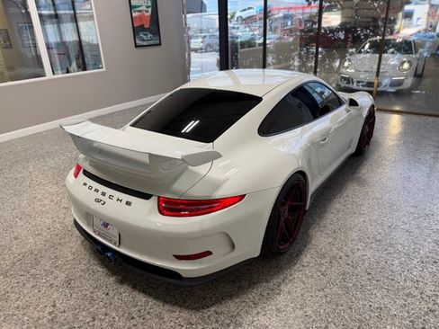 Used 2015 Porsche 911 GT3 w/ Sound Package Plus RWD image 11