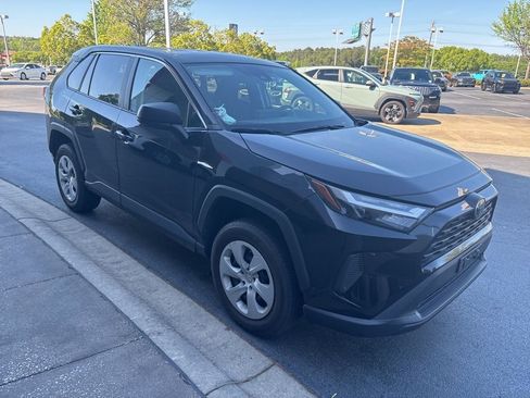 Used 2023 Toyota RAV4 LE image 2