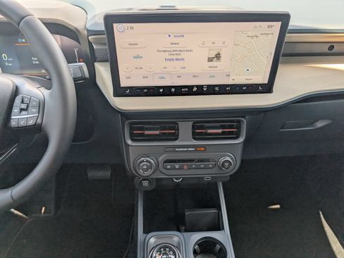 New 2026 Ford Maverick Lariat AWD/4WD image 11