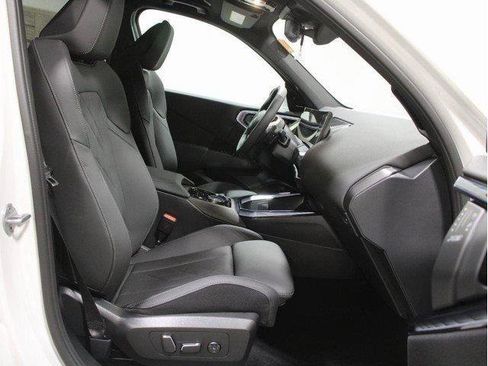 Used 2025 BMW X3 xDrive30i w/ Convenience Package AWD/4WD image 18