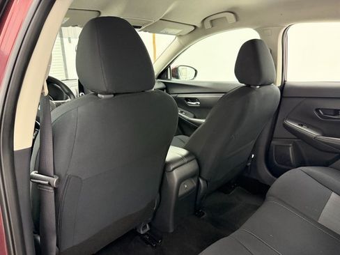 Used 2024 Nissan Sentra SV image 30