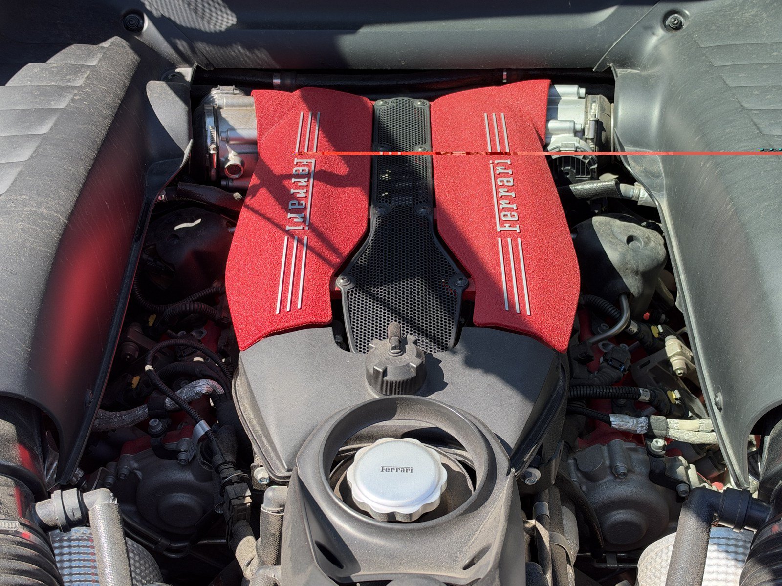 Used 2017 Ferrari 488 GTB RWD image 24