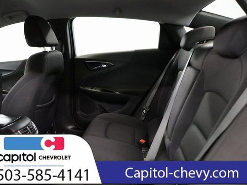 Used 2024 Chevrolet Malibu LT image 33