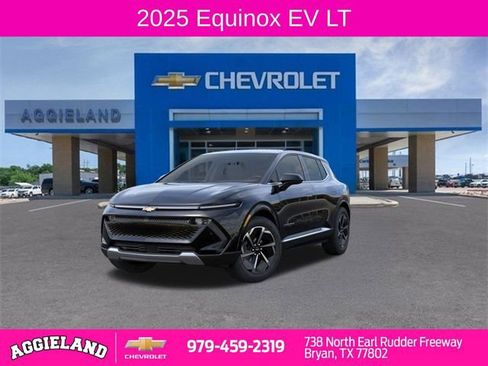 New 2025 Chevrolet Equinox EV LT w/ Comfort Package image 8