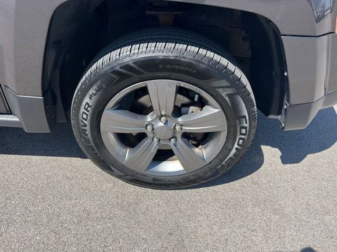 Used 2015 Jeep Patriot High Altitude image 11